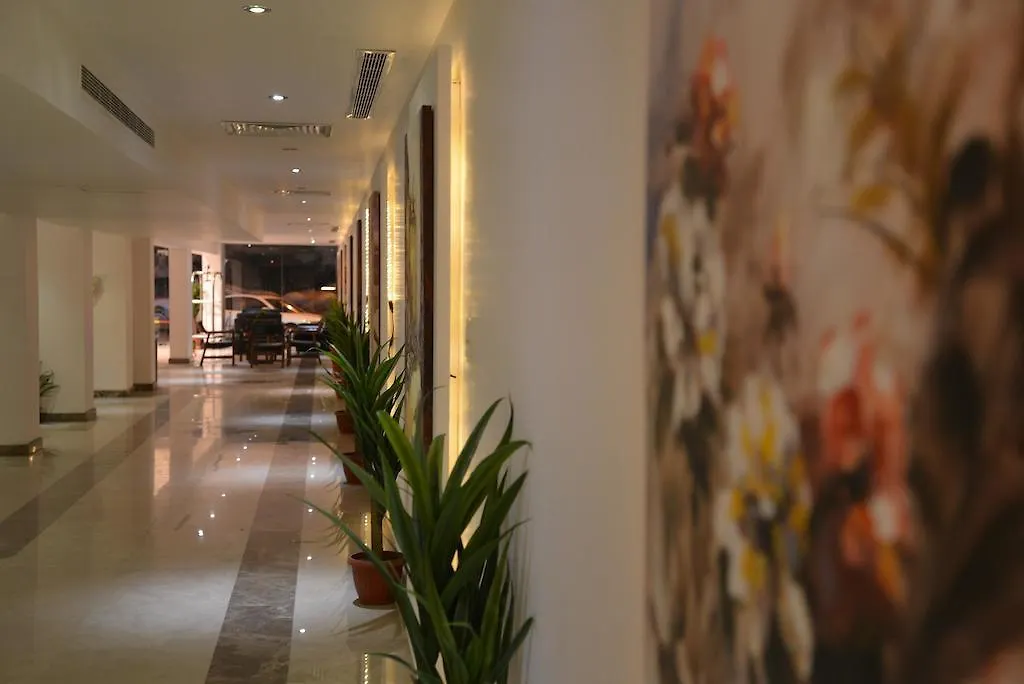 Aparthotel Jeddah Grand Beach