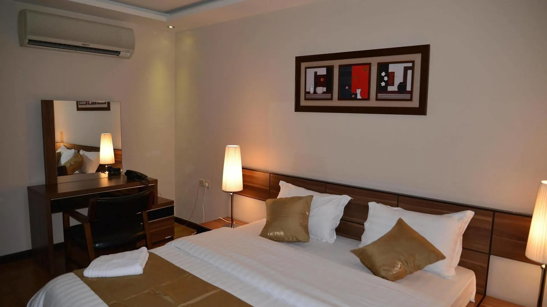 Aparthotel Jeddah Grand Beach