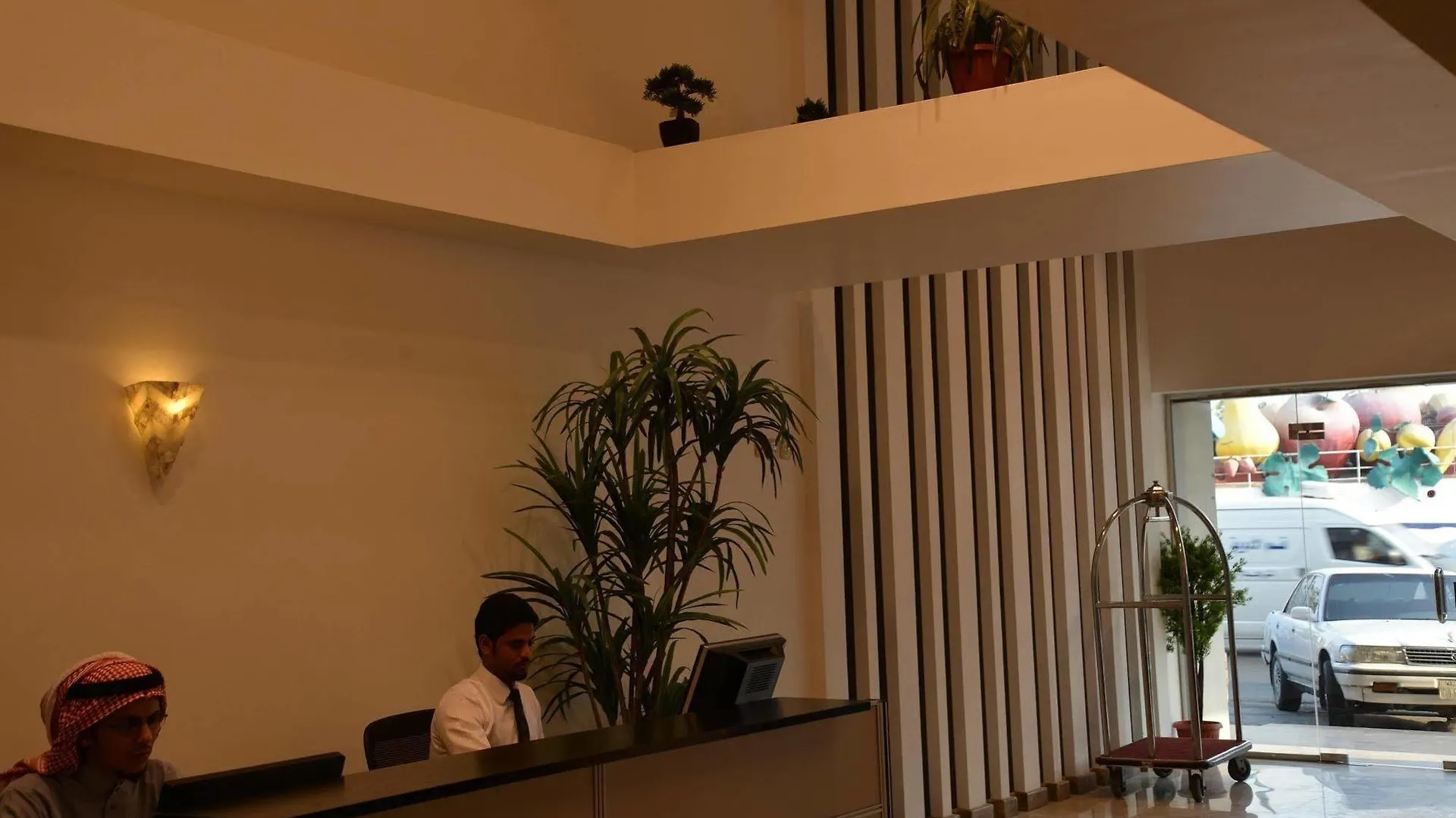 Aparthotel Jeddah Grand Beach 4*,